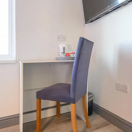 公寓 Blooms In Lower Wortley - Couples Hideout With A Shared Kitchen - Pass The Keys 利兹